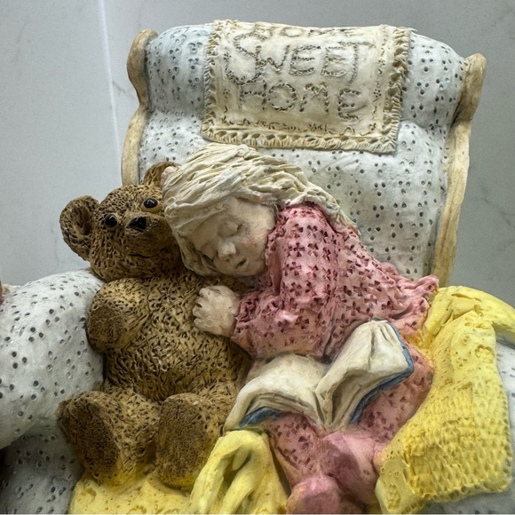 Suzan Bradford "Waiting for Santa" 1990 The Legend of Santa Claus Limited Series - Picture 3 of 16